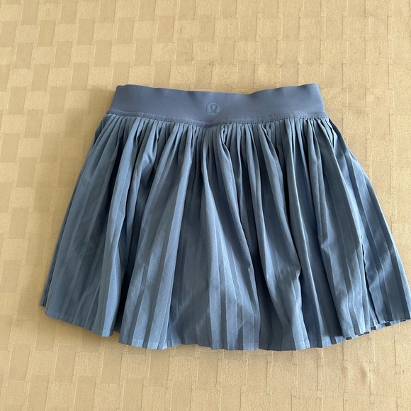 Lululemon Varsity High Rise Pleated Skirt in Oasis Blue - Picture 5 of 11